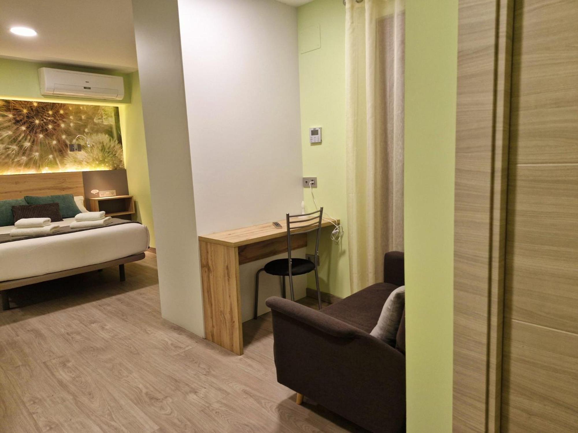 Feeling Home - Suites&Rooms León Exterior foto
