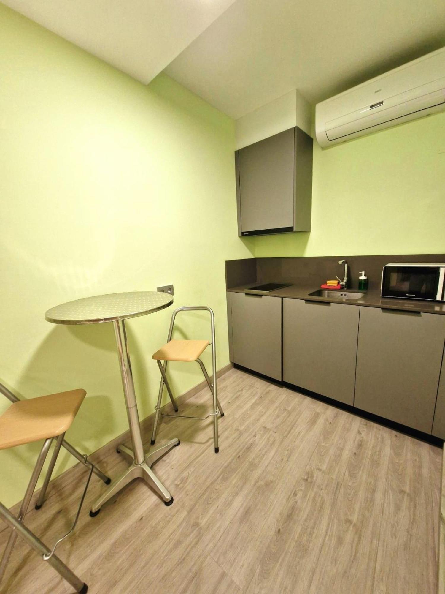Feeling Home - Suites&Rooms León Exterior foto