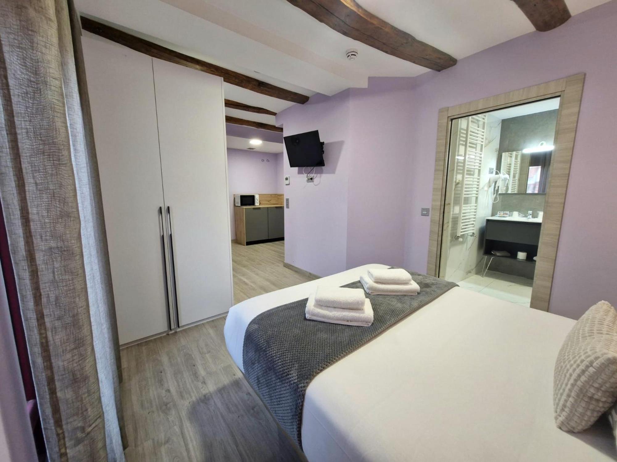 Feeling Home - Suites&Rooms León Exterior foto